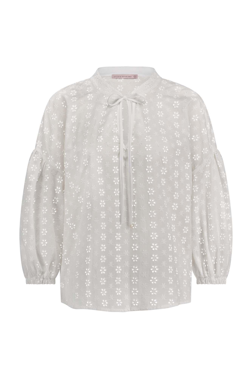 Studio Anneloes Abbie Flower Embroidery Blouse 11802 Blouse 1000 White