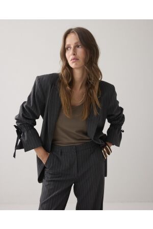 Summum Summum blazer boyfriend pinstripe 1s1263-12258 Blazers 860 anthracite