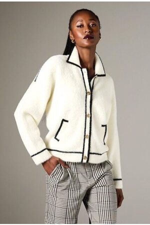 K-Design K-Design b846 cardigan met knopen Vest ecru